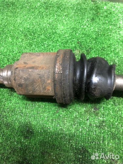 Привод передний правый Nissan Primera P12 седан