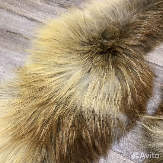 Меховой воротник лиса