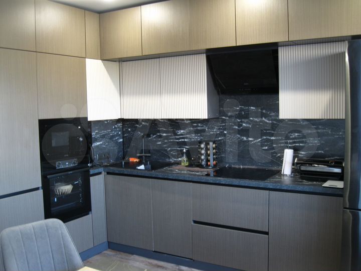 2-к. квартира, 83 м², 6/20 эт.