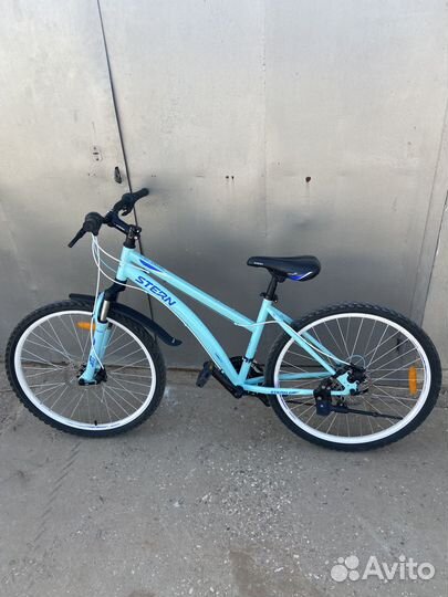 Дамский горный велосипед Stern Vega 2.0 Disc