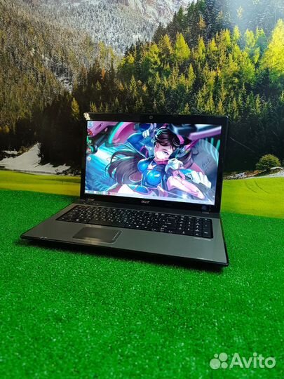 Огромный игровой ноутбук Acer