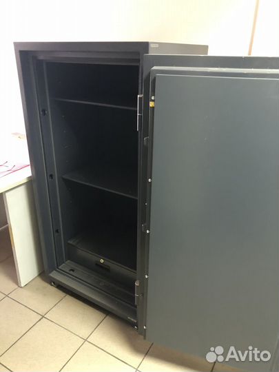 Сейф Valberg FRS-140.T-CL (FRS-133)