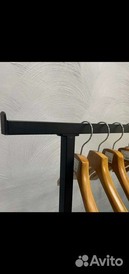 Вешалка напольная