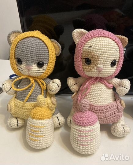 Вязаная игрушка Кот