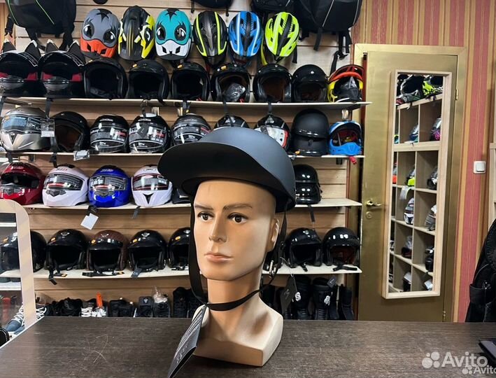 Каска бейсболка для мото кепка