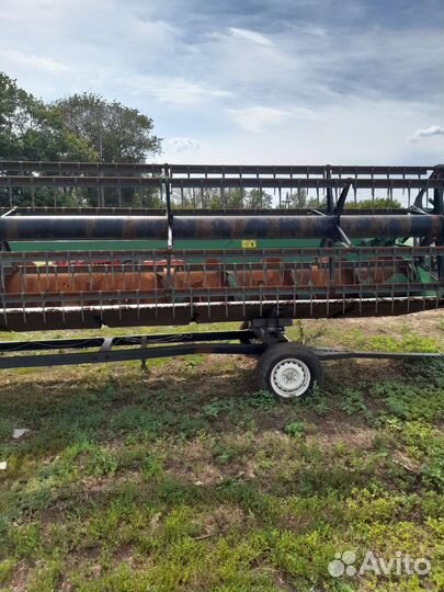 Комбайн John Deere W Series, 2011