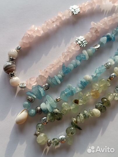 Подвеска для телефона из натурального камня