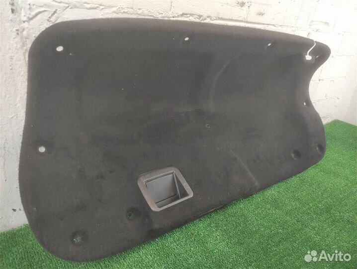 Обшивка крышки багажника Lexus GS 450H 2007