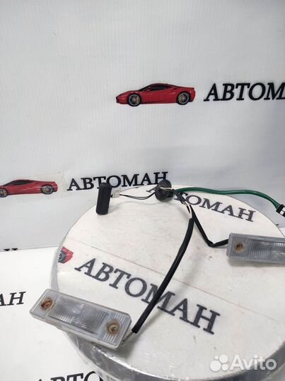 Кнопка открывания багажника с подсветками Cruze