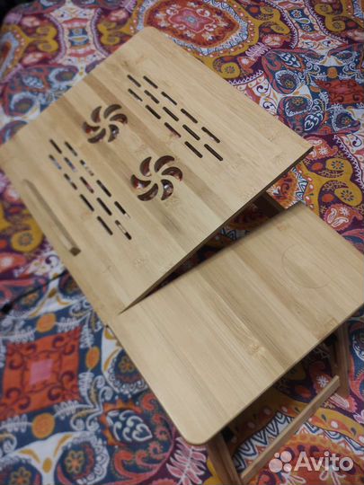 Бамбуковый столик для ноутбука