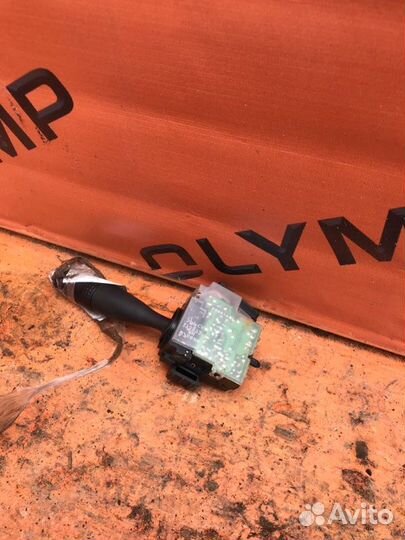 Гитара дворников левая Toyota Corolla Spacio