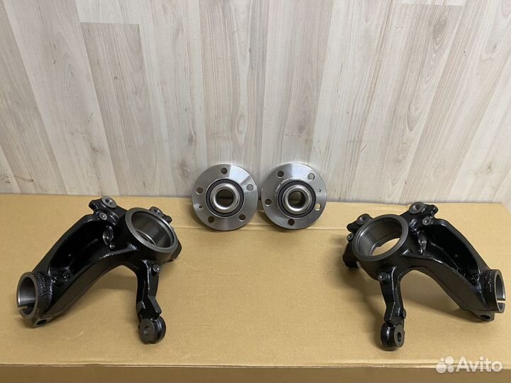 Поворотный кулак левый правый polo rapid