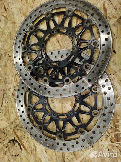 Диски тормозные перед Honda CBR 929 954 2000-2001