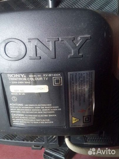 Телевизор Sony trinitron 14 KVM1400K