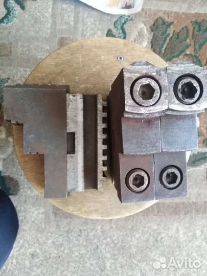 Кулачки к токарному патрону