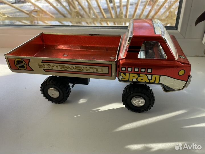 Машинка урал СССР