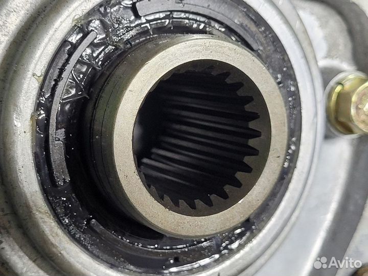 Раздатка под АКПП 03-72LE Pajero Io 1.8