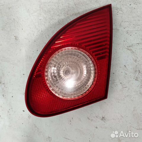 Фонарь Toyota Corolla E120 задний правый (USA)