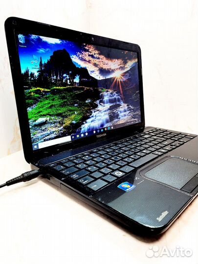 Ноутбук Toshiba Satellite L850-C9K