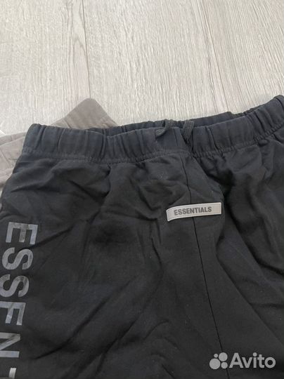 Шорты essentials