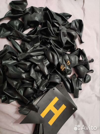 Воздушные шары(чёрные),флажки Happy birthday