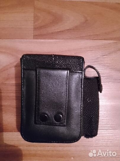 Кожаный чехол на ремень из кожи ската для сигарет