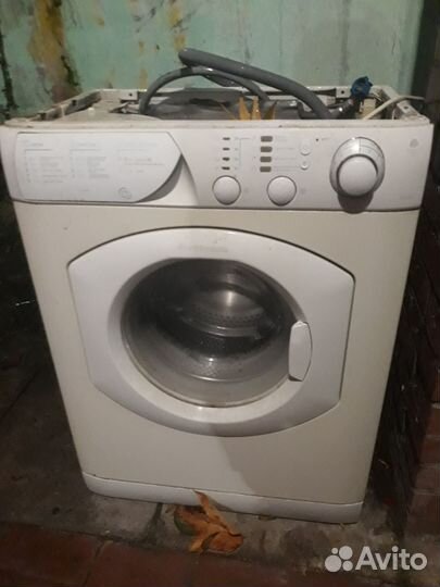Стиральная машина Ariston avsl80