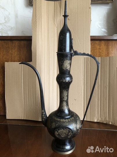 Кувшин металлический