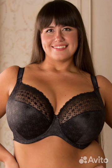 Новый бюстгальтер Elomi на большую грудь