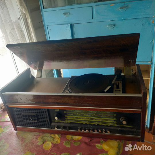 Радиола Урал и серенада