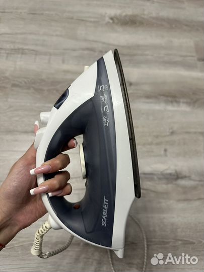 Утюг scarlett