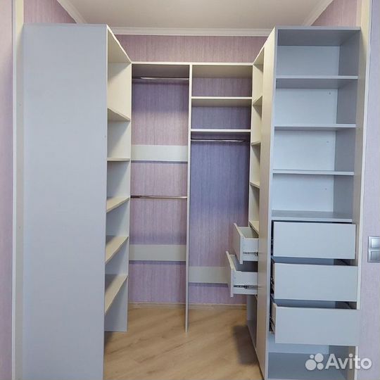 Шкаф-купе по индивидуальному заказу платяной