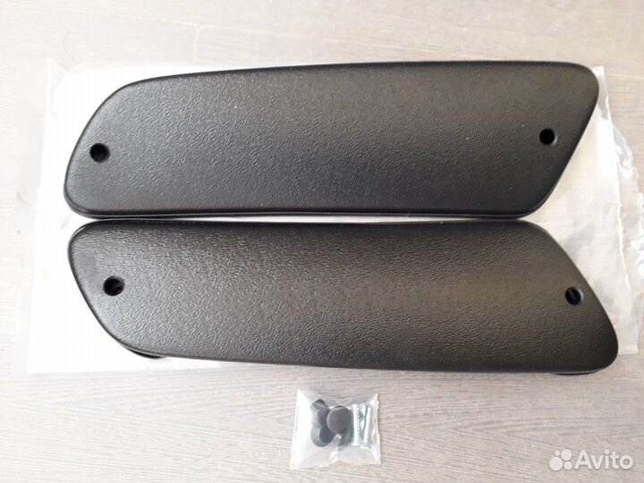 Воздухозаборник на капот на ваз Нива 4Х4 новый