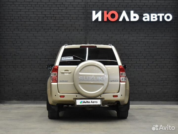 Suzuki Grand Vitara 2.0 AT, 2010, 189 182 км