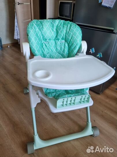 Стульчик для кормления happy baby