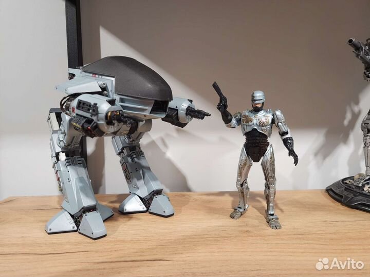 Neca Robpocop & ED-209
