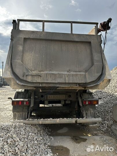 Volvo FH с полуприцепом, 2011