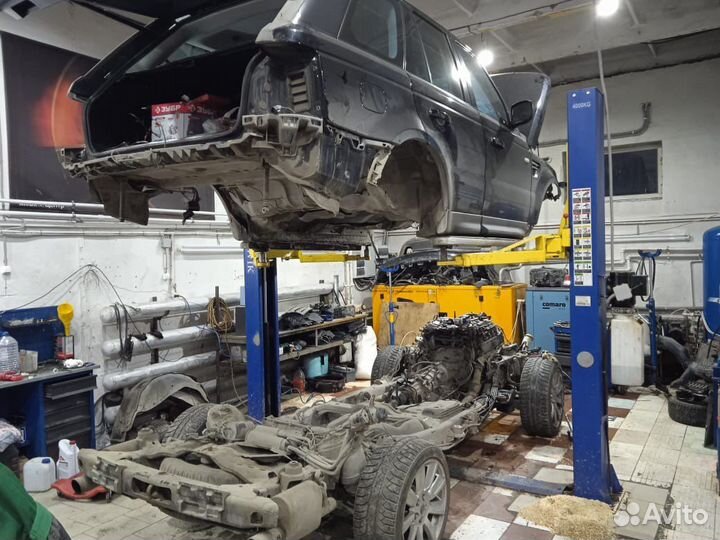 Амортизатор передний Lexus LX570