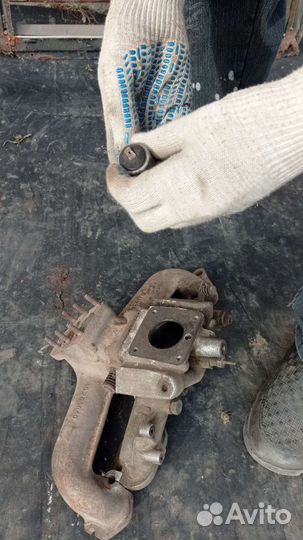 Впускной коллектор для Мерседес 123