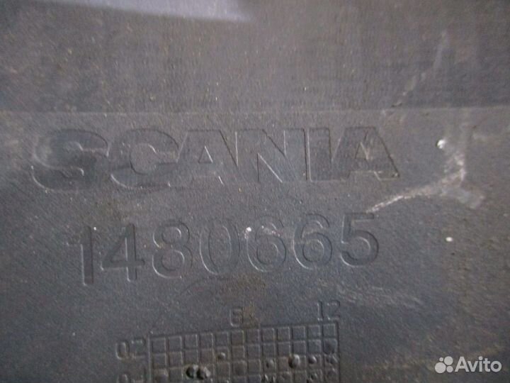 Накладка стойки кабины правая Scania 1480665