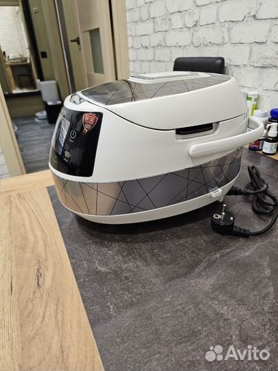 Мультиварка Polaris PMC5017 WiFi