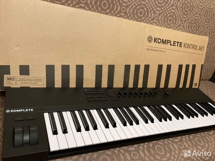 Midi-клавиатура Native Instruments Kontrol A61