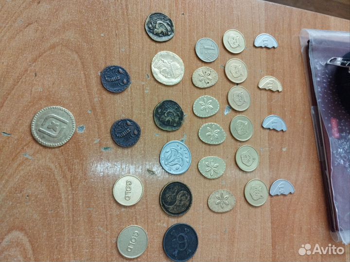 Монеты магнит