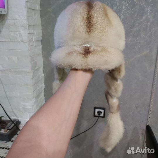 Шапка норковая со вставками из натуральной кожи