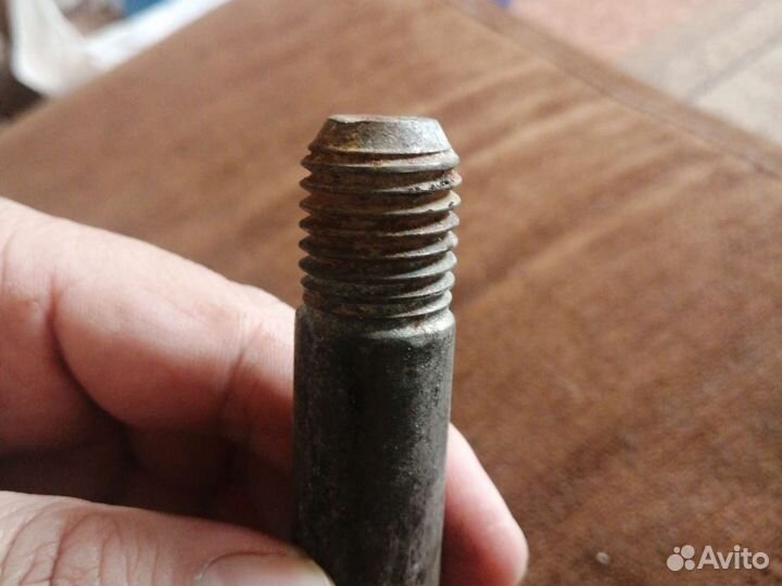 Буксировочный крюк mazda 3