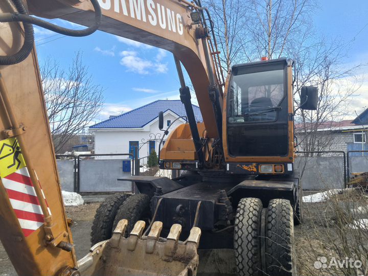 Колёсный экскаватор Samsung MX 135WS, 1995