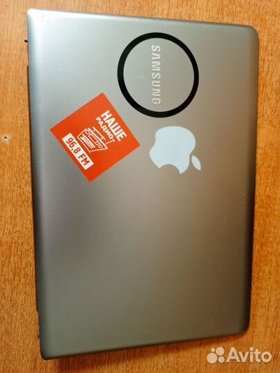 Samsung np535u4c крышка