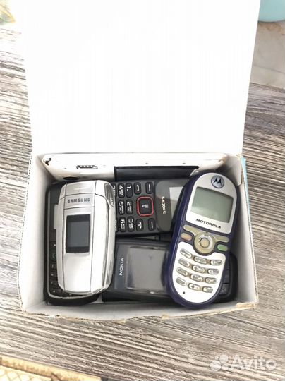 Кнопочные телефоны на запчасти или восстановление