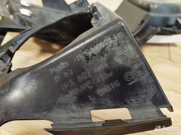 Решетка бампера Porsche Cayenne 2010-2014