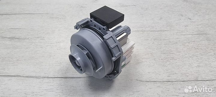 Рециркуляционный насос посудомойки Indesit